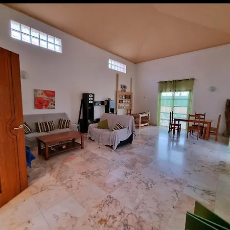 Mundaka House-2